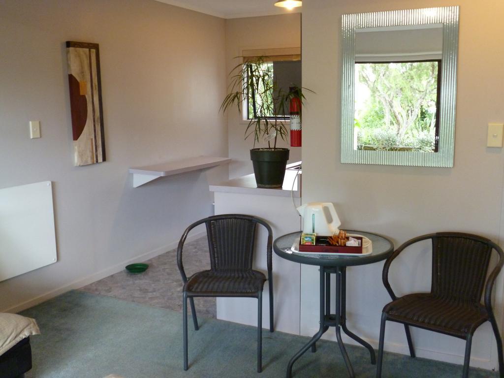 Opua Boutique Seaview Motel Quarto foto